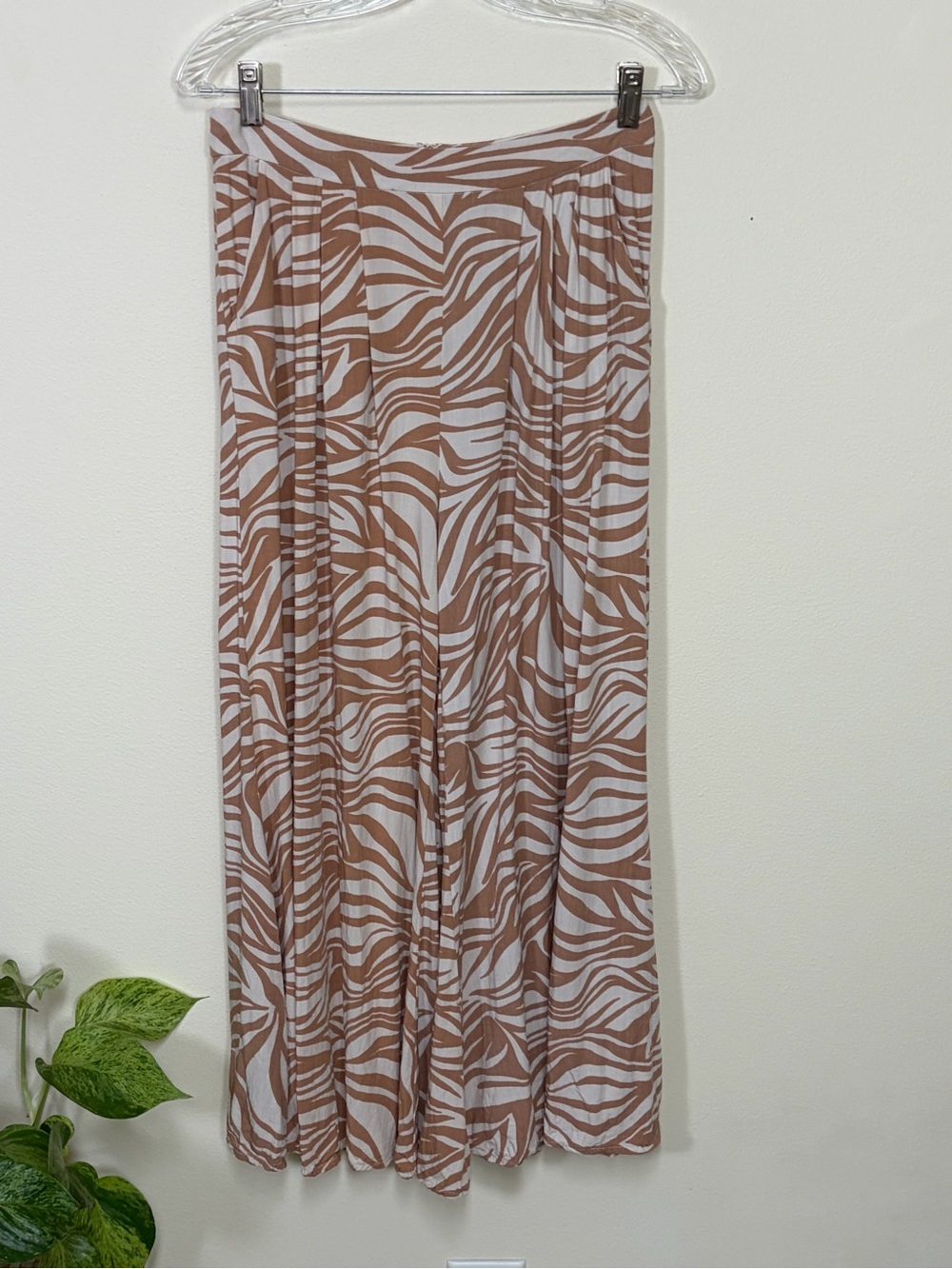 Petal & Pup Tan and White Zebra-Print Maxi Skirt